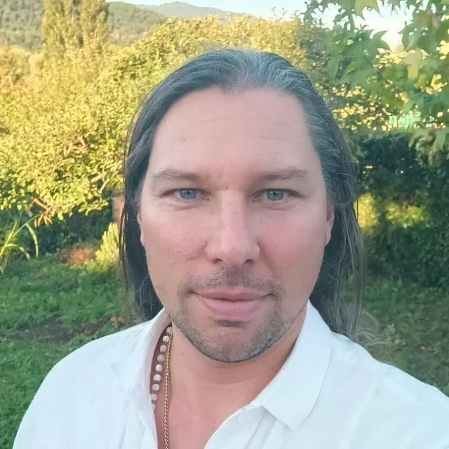Magnétiseur Nicolas Zingg à Genève